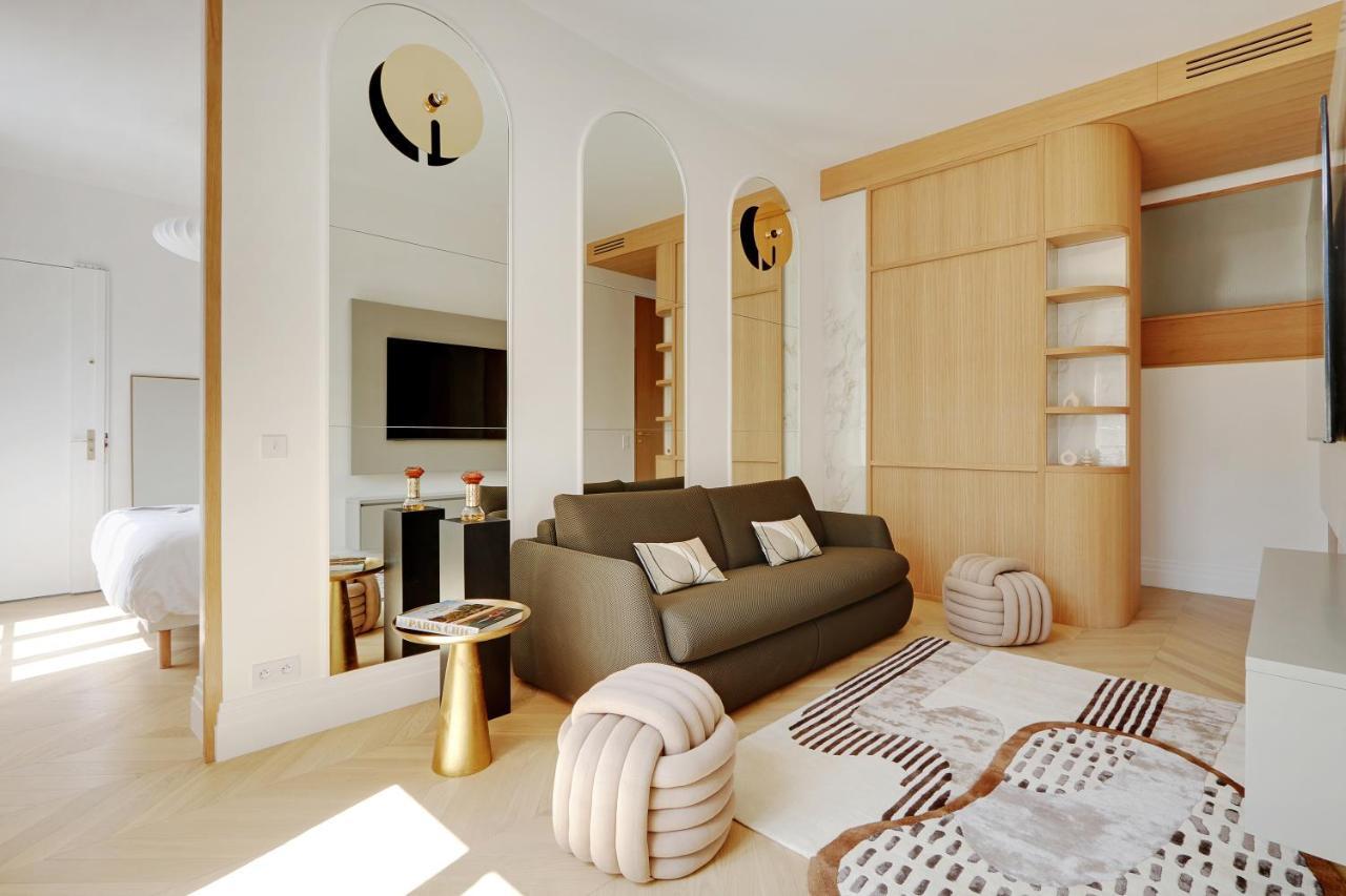 Pick A Flat's In Champs Elysees - Rue Jouffroy D'abbans *