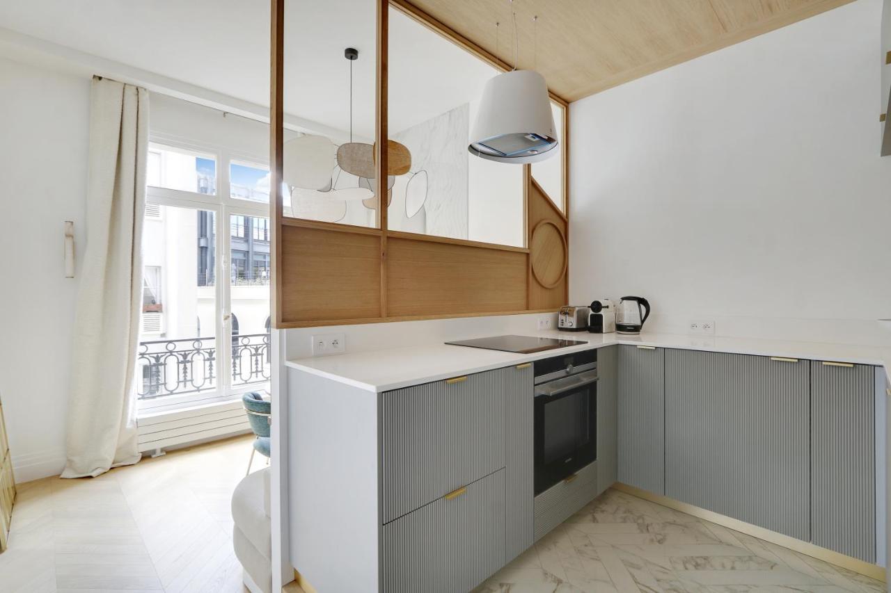 Apartment Pick A Flat's In Champs Elysees - Rue Jouffroy D'abbans Paris